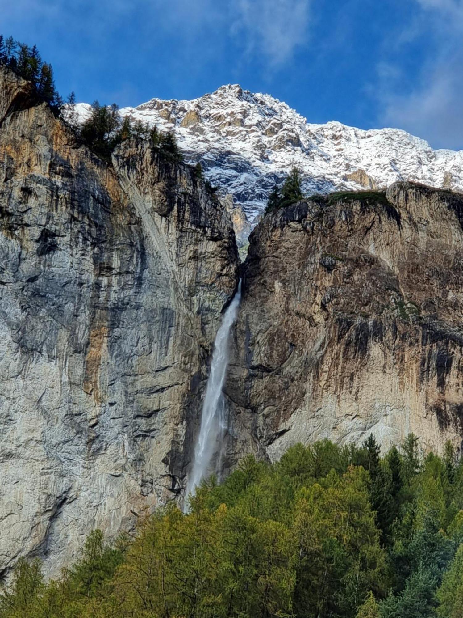 Casa Al Rin Lägenhet Isolaccia Exteriör bild