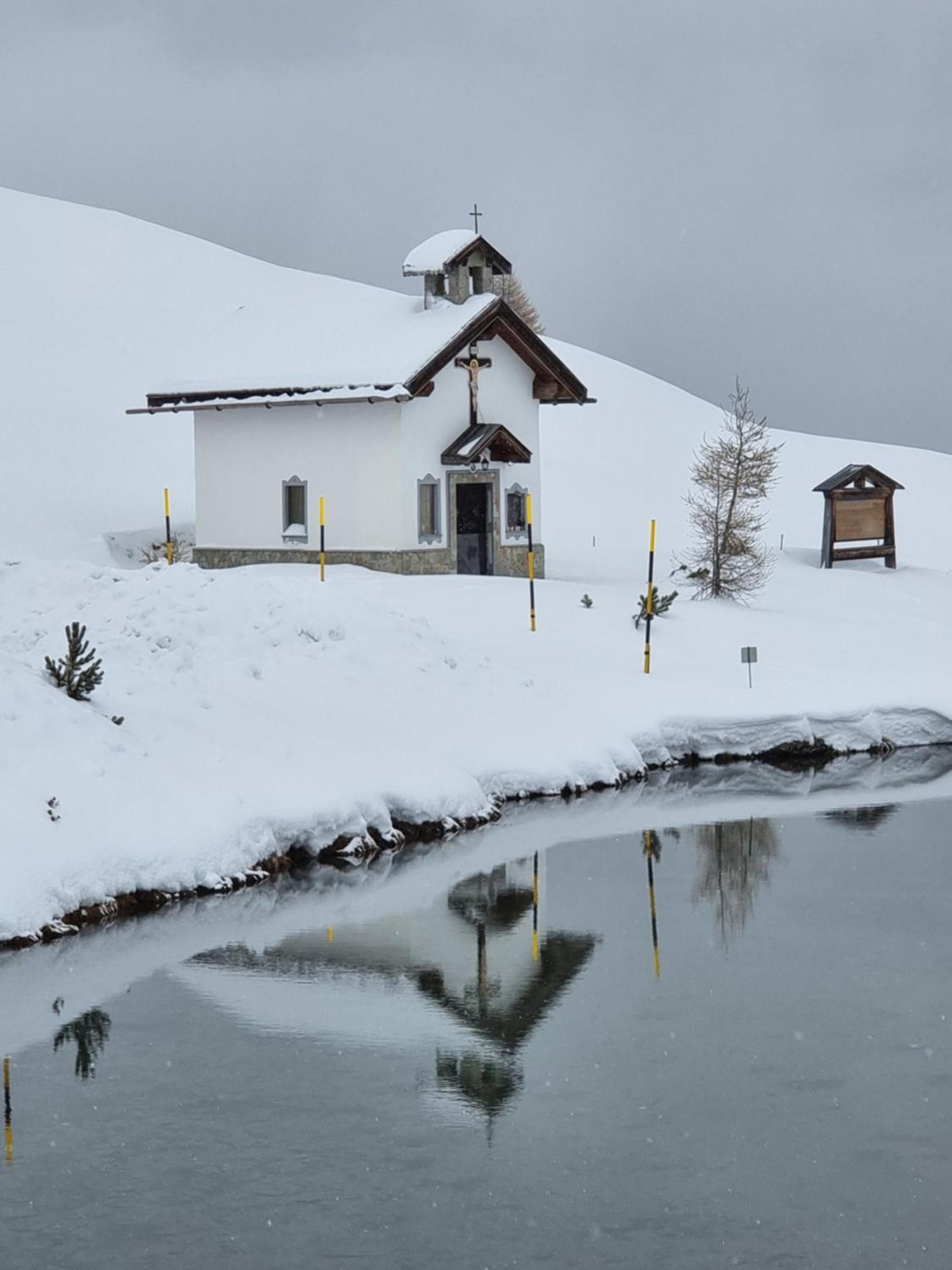 Casa Al Rin Lägenhet Isolaccia Exteriör bild
