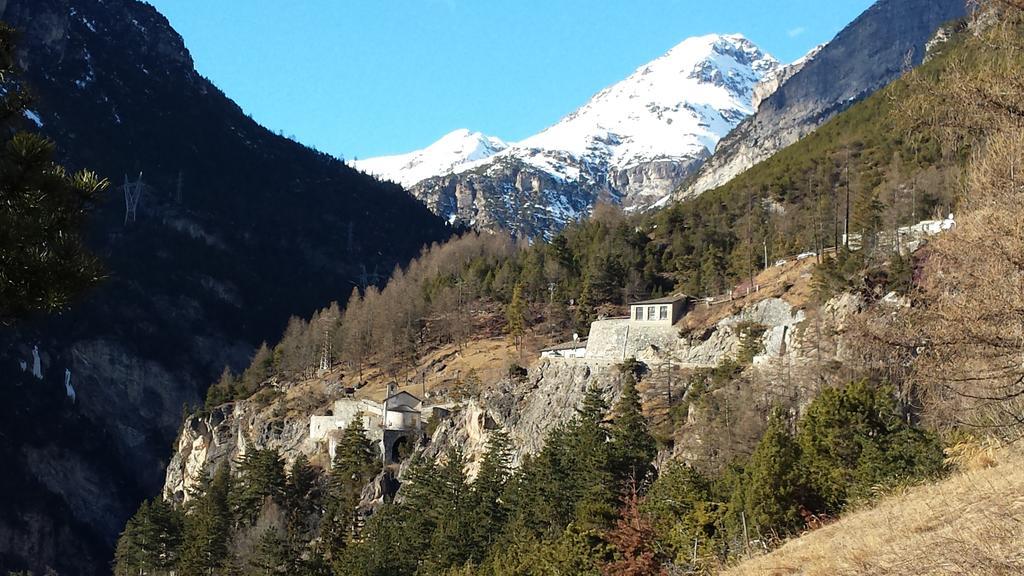 Casa Al Rin Lägenhet Isolaccia Exteriör bild