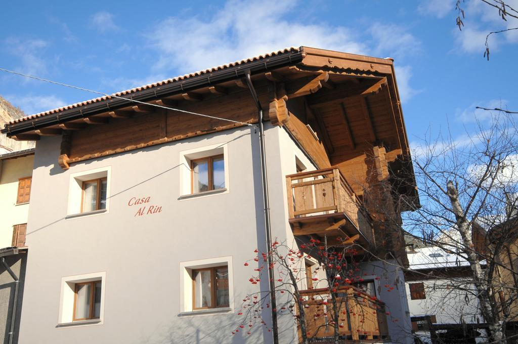 Casa Al Rin Lägenhet Isolaccia Exteriör bild